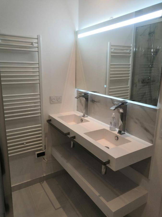 Grand 2P Terrasse Bord De Seine Apartment Mantes-la-Jolie Exterior photo